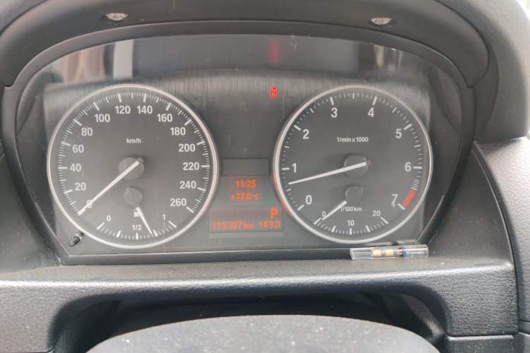 Used BMW X1 2014 sDrive18i Fashion Model Instrument Cluster