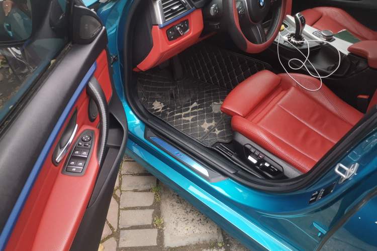 Used BMW 4 Series 2020 425i Gran Coupe M Sport Night Edition Driver Seat