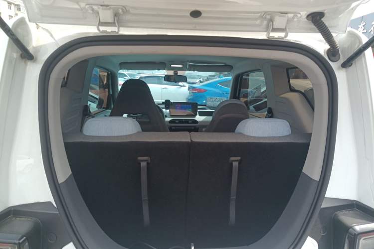 Used Geely Galaxy Panda 2024 Facelifted Panda Mini 200km Dragon Edition
