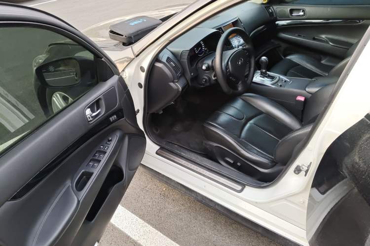 Used Infiniti G Series 2010 G37 Sedan