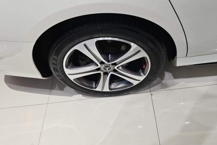 Used Mercedes-Benz E-Class 2018 Facelift E 200 L Sport Edition