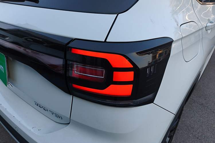 Used Volkswagen Tacqua 2023 200TSI DSG Joy-Connect Edition