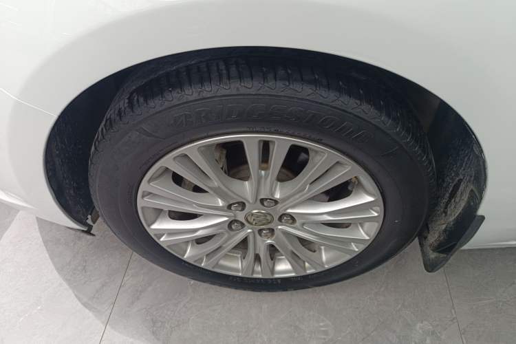 Used Buick GT 2017 15N Automatic Elite Version
