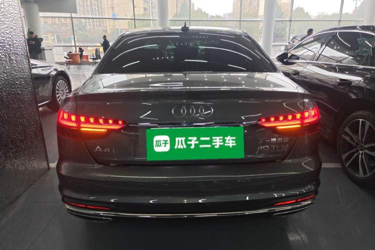 Used Audi A4L 2022 40 TFSI Luxury Prestige Edition
