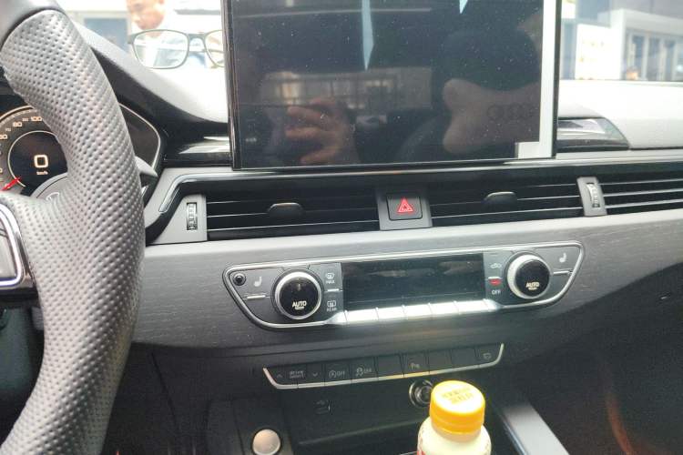 Used Audi A4L 2024 40 TFSI Luxury Dynamic Edition