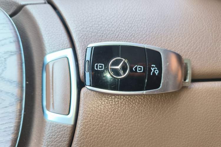 Used Mercedes-Benz E-Class 2019 E 300 L Luxury Model