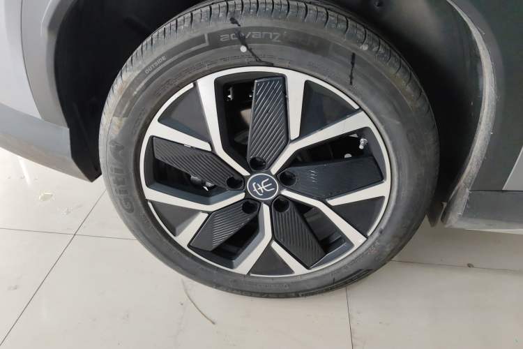 Used BYD Song L DM-i 2025 Intelligent Driving Version 160 km Beyond-Range Type
