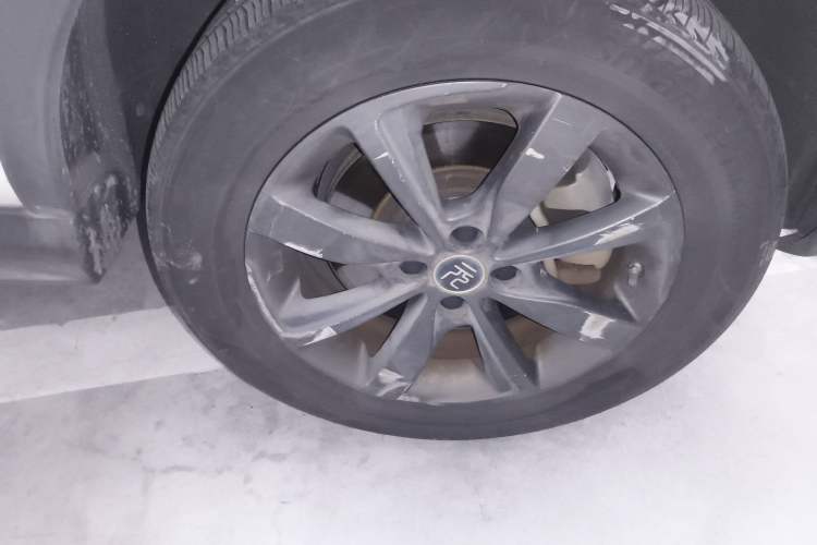 Used BYD Yuan New Energy 2019 EV535 Smart Connect Trendsetting Model
