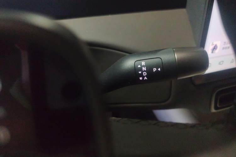 Used Li Auto MEGA 2024 Ultra Model
