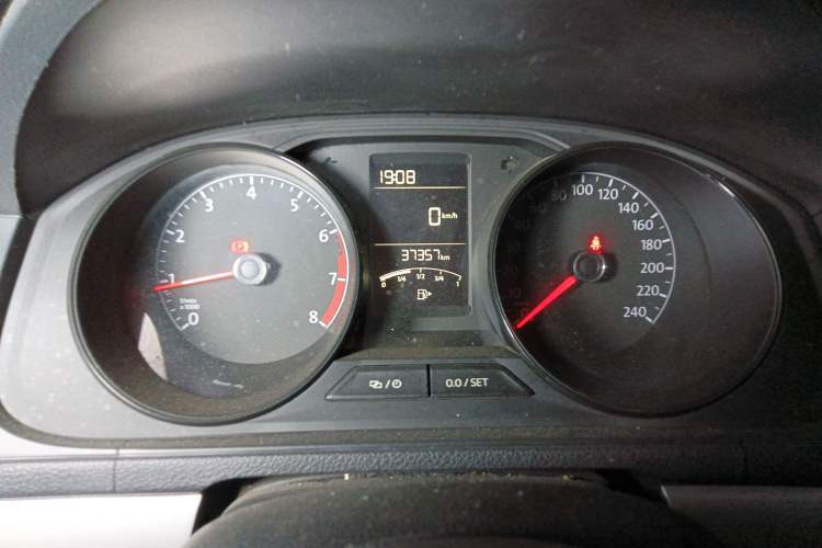 Used Volkswagen Gran Lavida 2017 1.6L Manual Fashion Edition Instrument Cluster