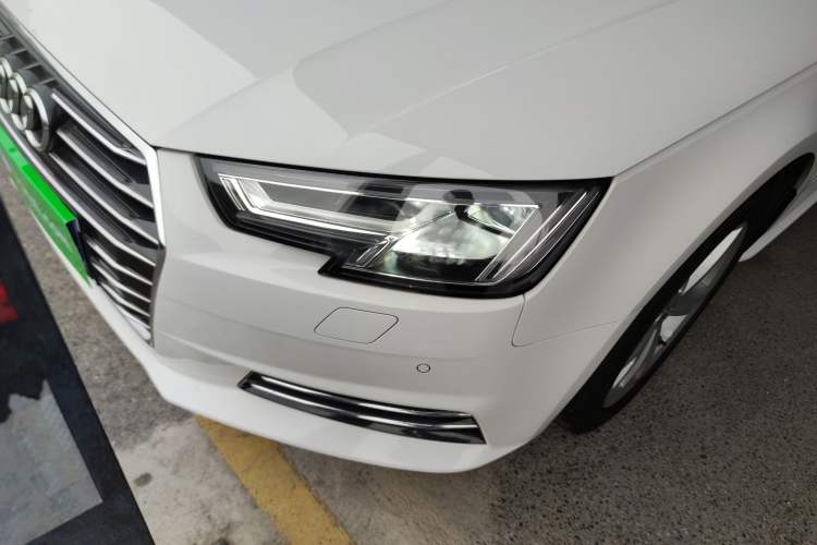 Used Audi A4L 2017 Plus 40 TFSI Fashion Model