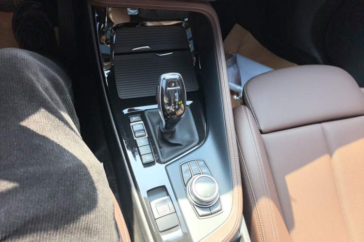 Used BMW X1 2022 xDrive25Li Luxury Model
