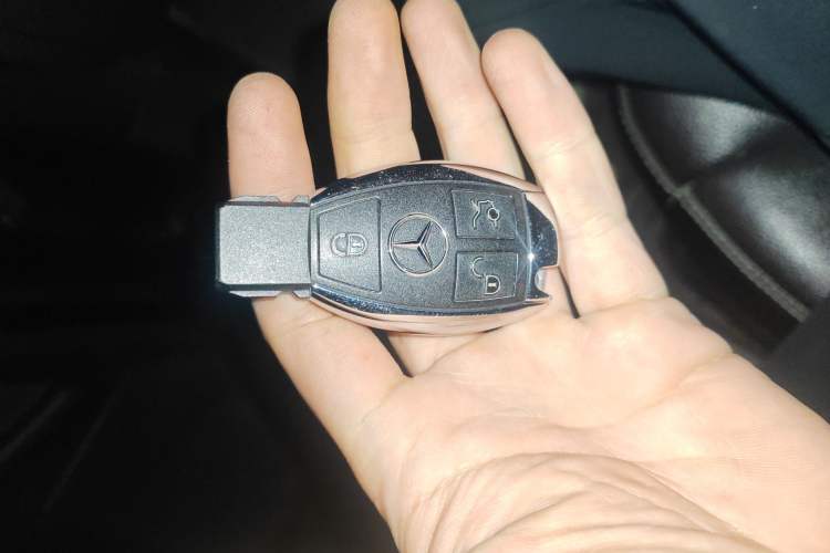 Used Mercedes-Benz GLE 2018 GLE 320 4MATIC Dynamic Edition Collector's Edition
