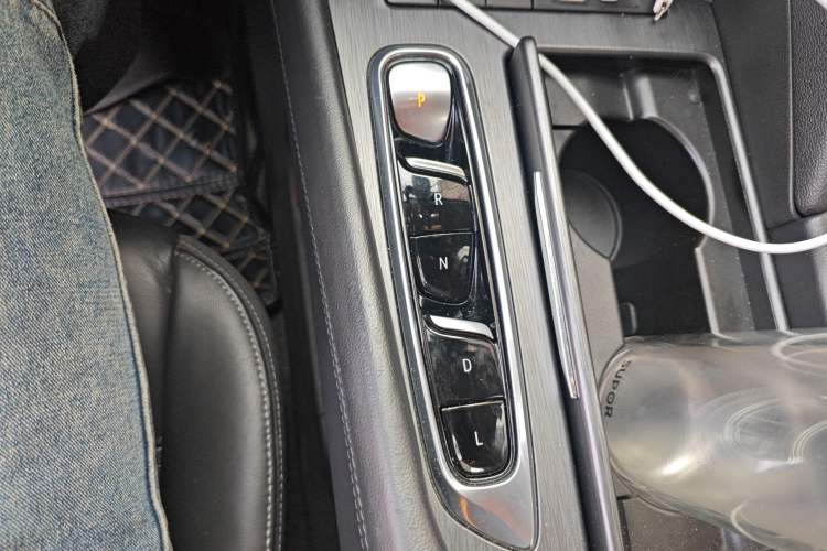 Used Buick Enclave 2020 28T Two-Wheel Drive Prestige Version
