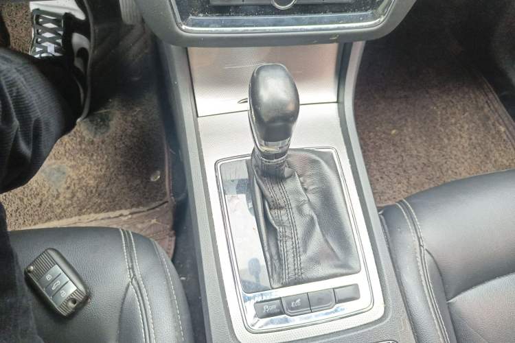 Used Roewe i6 2017 20T Automatic Internet Smart Edition