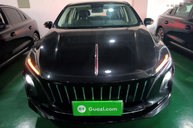 Used Hongqi E-QM5 2022 431 km Charge & Enjoy Edition