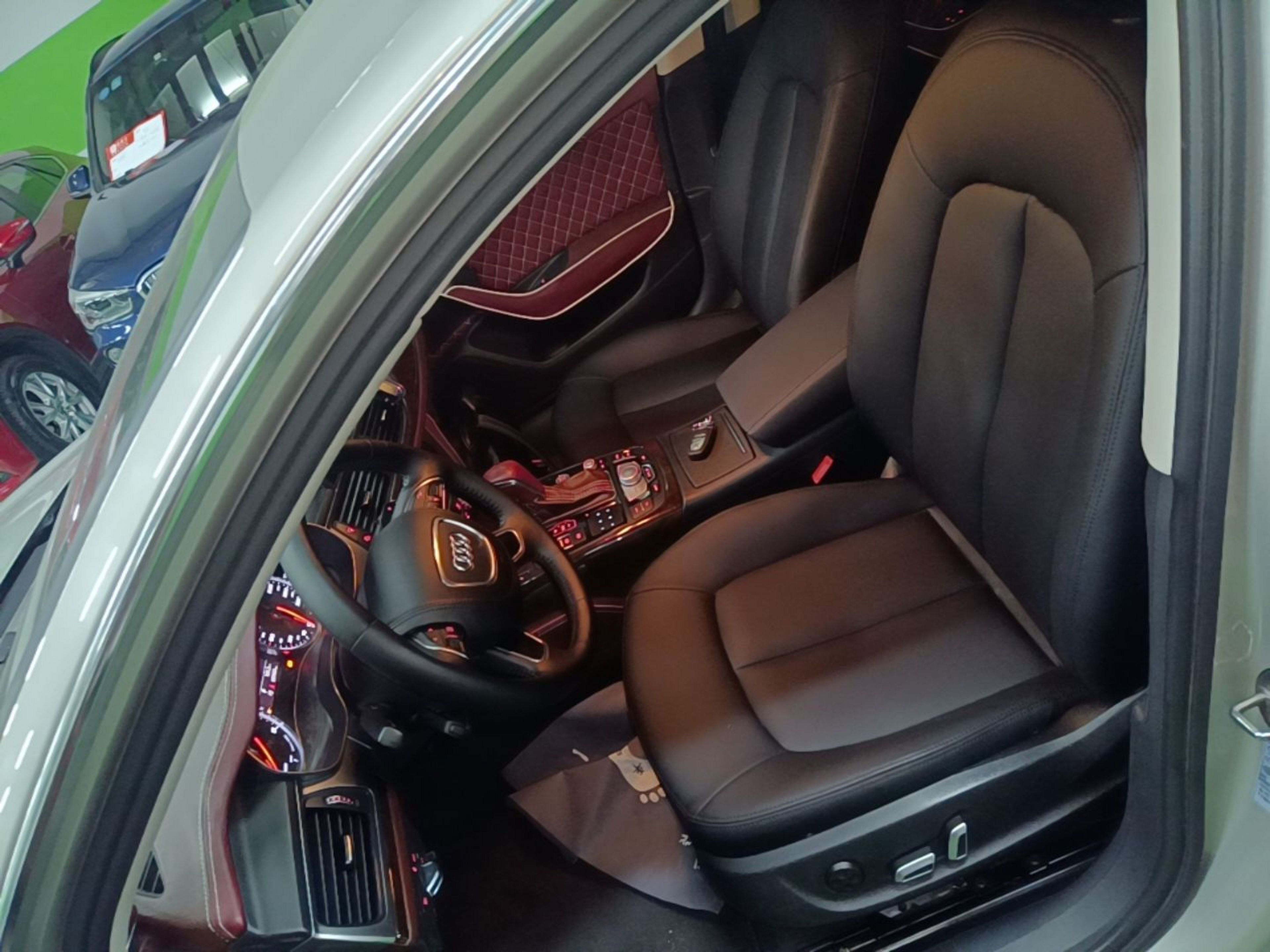 Interior delantero