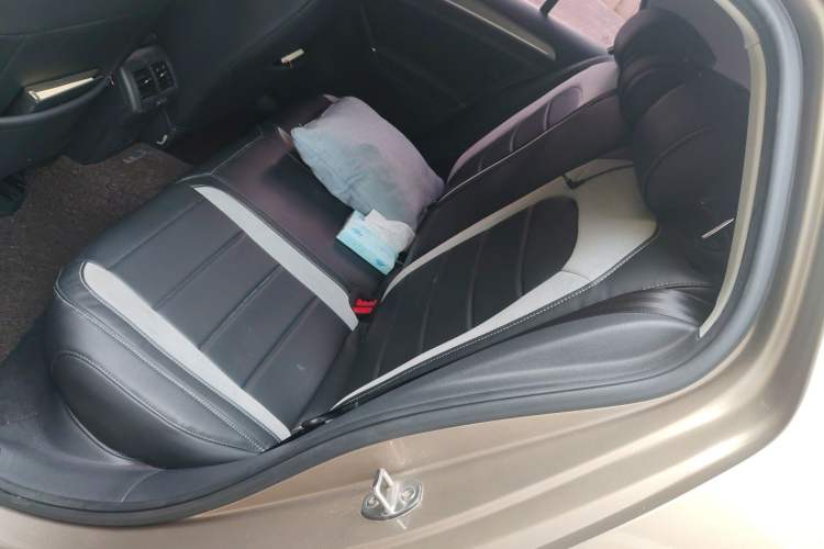 Used Volkswagen Golf 2016 1.6L Automatic Comfort Model
