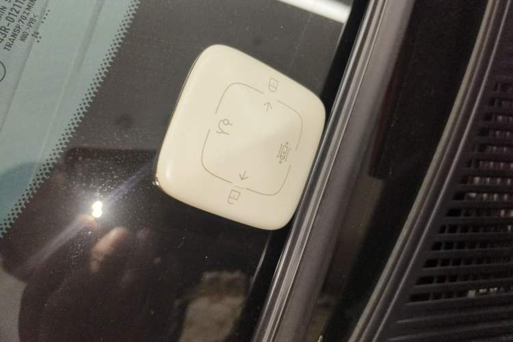 Used Zeekr 001 2025 YOU Edition 100 kWh All-Wheel Drive Vehicle Key