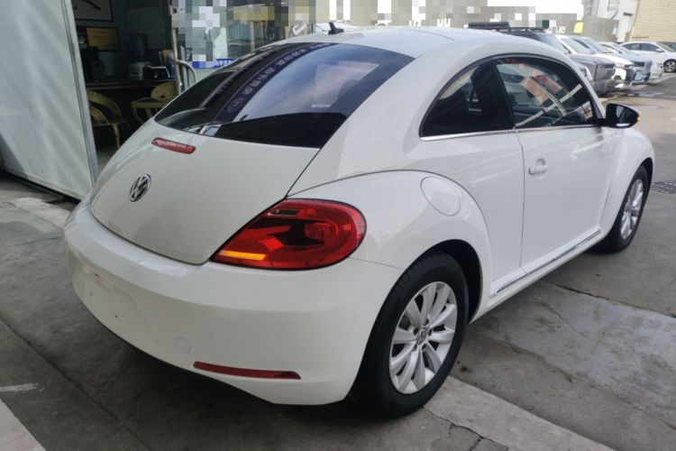 Used Volkswagen Beetle 2015 180TSI model Rear Right 45 Deg