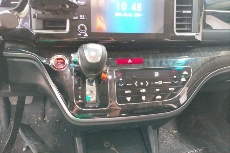 Used Honda Elysion 2019 2.0L Hybrid Luxury Edition