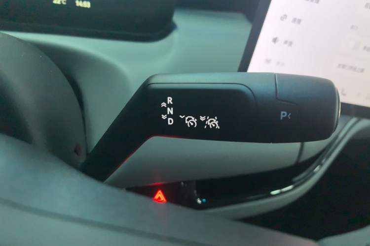 Used Zeekr MIX 2025 Intelligent Driving Version Gear Lever