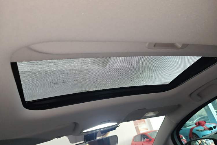 Used Geometry E Firefly 2024 301km Starlight