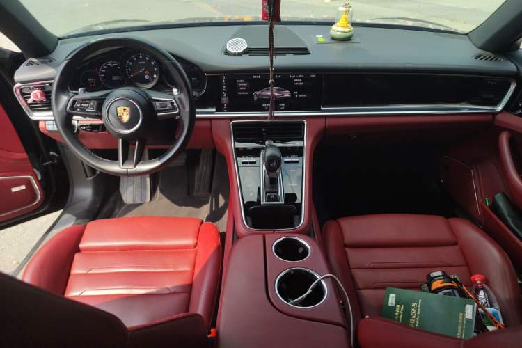 Used Porsche Panamera 2021 Panamera 2.9T Center Console