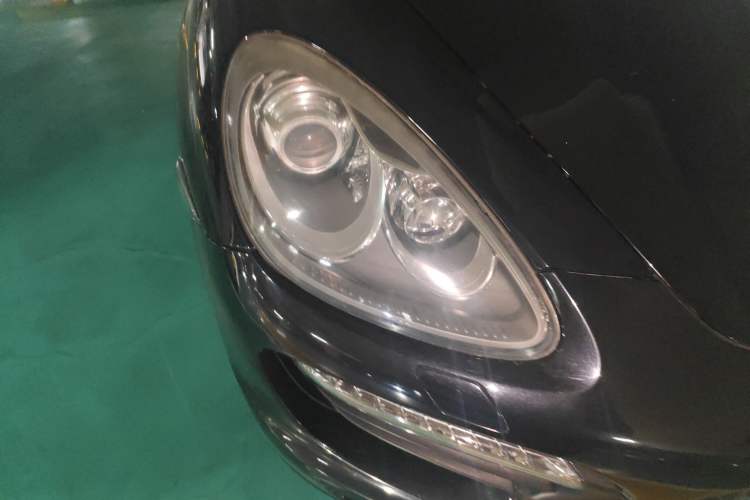 Used Porsche Cayenne 2011 Cayenne 3.0T Right Front Headlight