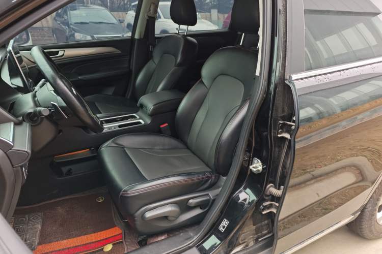 Used Haval M6 2021 PLUS 1.5T DCT Elite Smart Connectivity Model
