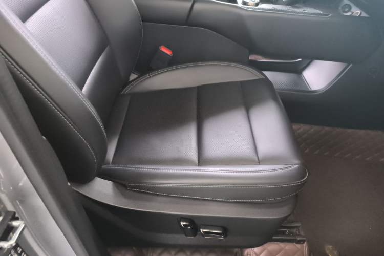 Used Haval H Dog New Energy 2023 DHT-PHEV 105km Trend Electric Edition Right Front Seat