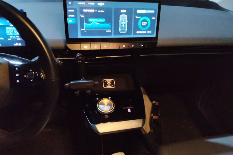 Used MG 4 EV 2023 415 km Range Sea-Faring Champion Edition Audio And AC Panel