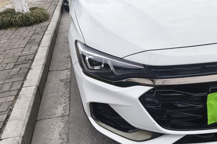 Used Chevrolet Monza 2020 Light Hybrid RS 330T Automatic Comfort Edition