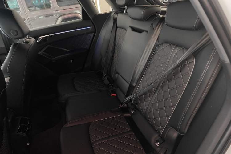 Used Audi Q3 2025 quattro 45th Anniversary Edition 35TFSI Fashionable and Dynamic Model