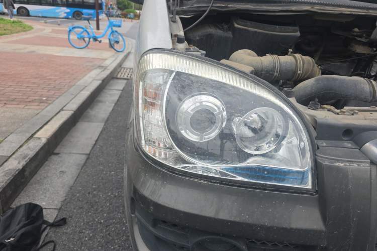 Used JAC Group Refine 2011 2.0L Government Procurement Version Manual Luxury Trim
