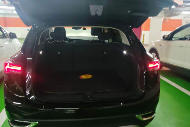 Used Buick Envision 2023 Encore S 652T Two-Wheel-Drive Luxury Model
