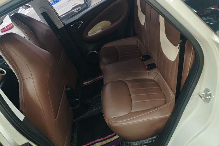 Used Wuling Bingo 2023 203km Comfort Edition Left Rear Seat