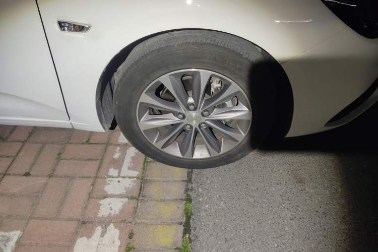 Used Chevrolet Monza 2022 320 Automatic Enjoyment Sunroof Version