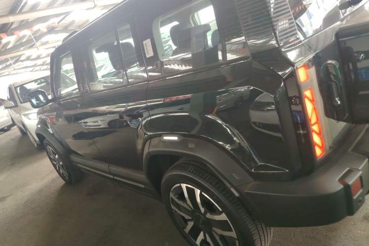 Used iCAR 03 2024 501km Four-wheel Drive Long-Range Advanced Version