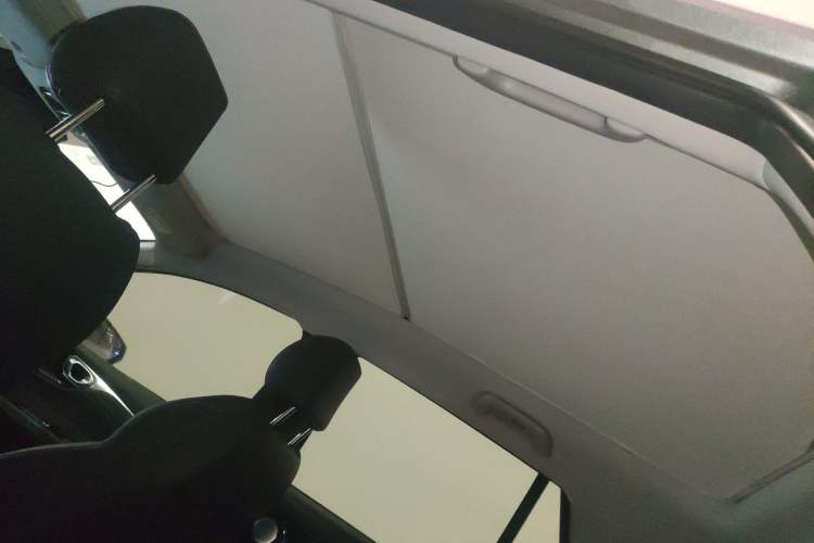 Used AION V 2024 Plus 70 Star Edition Lithium Iron Phosphate Headliner