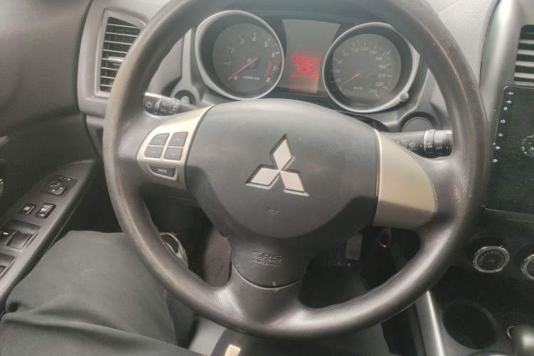 Used Mitsubishi ASX 2013 2.0L CVT Two-Wheel Drive Elite Edition