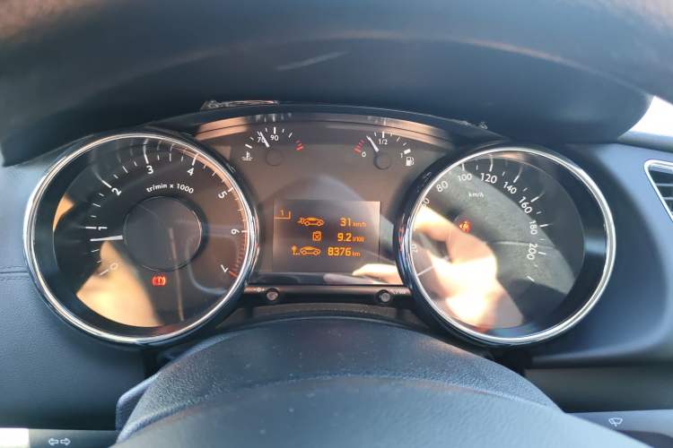 Used Peugeot 3008 2016 2.0L Manual Classic Edition
