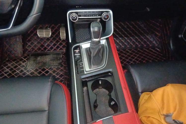 Used Geely Auto Binray 2021 1.4T CVT F-Sport Edition Gear Lever