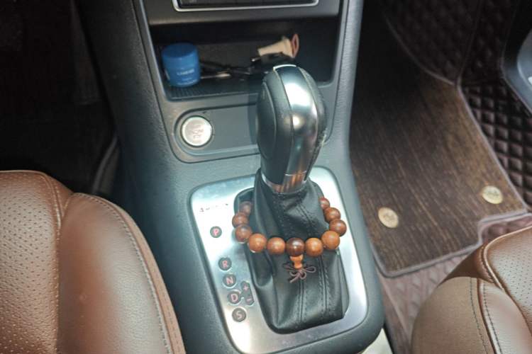 Used Volkswagen Tiguan 2015 2.0 TSI Automatic All-Wheel Drive Luxury Edition
