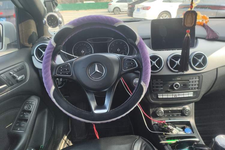 Used Mercedes-Benz B-Class 2017 B 200 Fashion Model