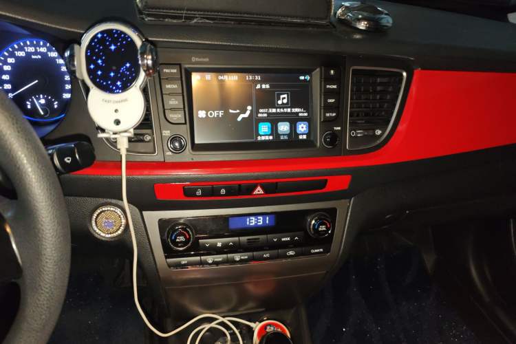 Used Hyundai Mistra 2016 1.6T Automatic Smart GLS Audio And AC Panel