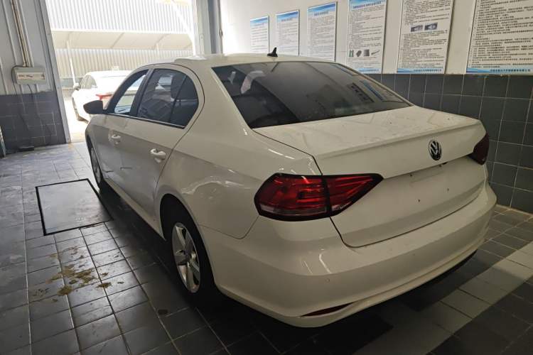 Used Volkswagen Lavida 2019 Lavida Start 1.5L Automatic Trendy Version China VI Standard