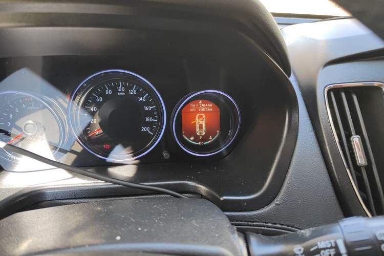 Used HYOSOW S5 2017 1.3T CVT Prestige Edition Odometer Close Up