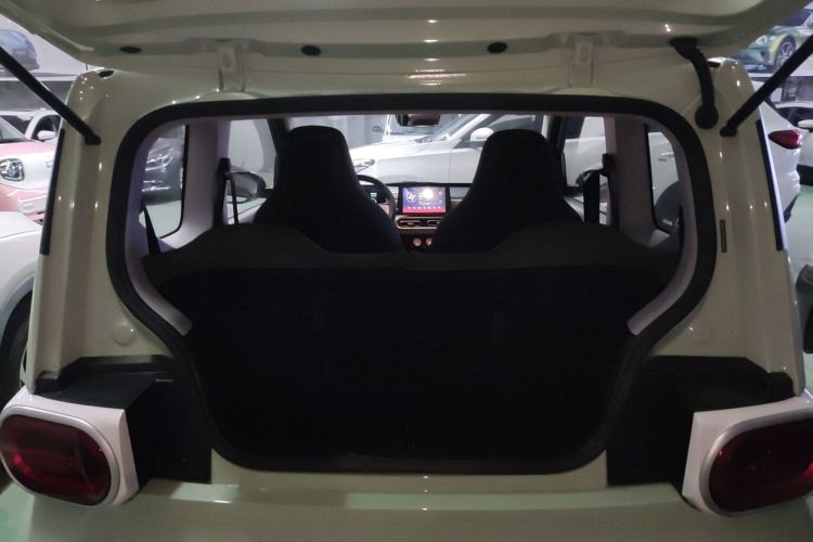 Used Wuling Hongguang MINIEV 2024 3rd Generation 215km Youth Edition
