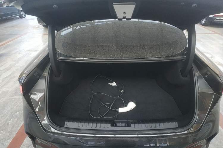 Used Lynk & Co 07 2024 EM-P 126 Long-Range Halo